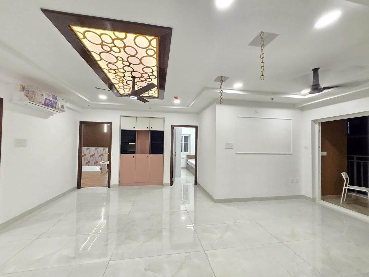 Essence Interiors living space, photo 11