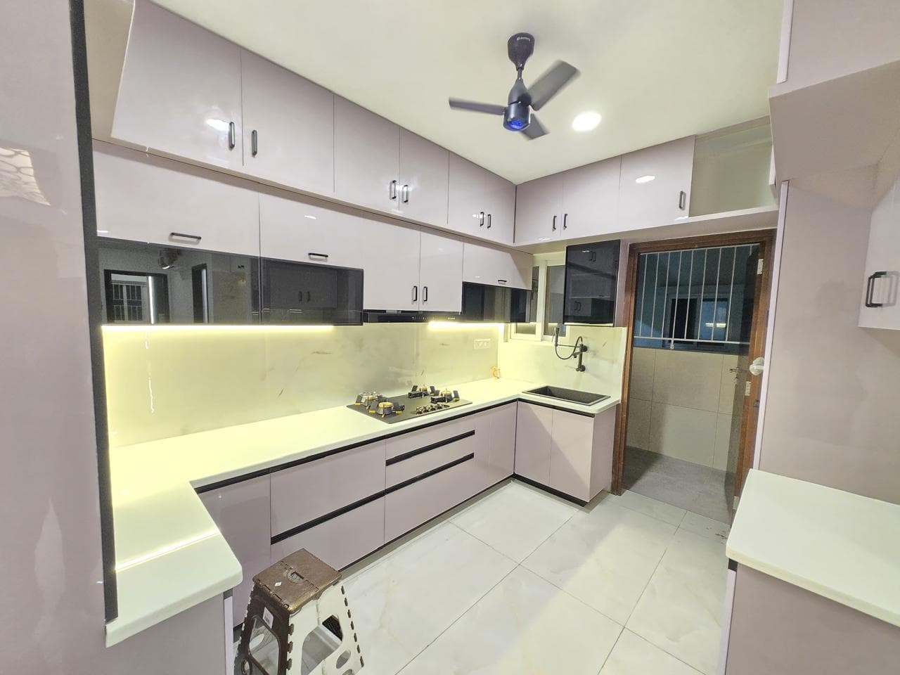 Essence Interiors modern kitchen, photo 19